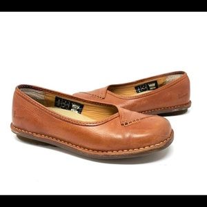 Dr. Martens Charlie flats